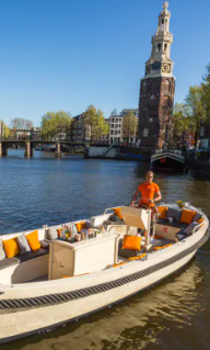 Lunchcruise op een Sloep in Amsterdam